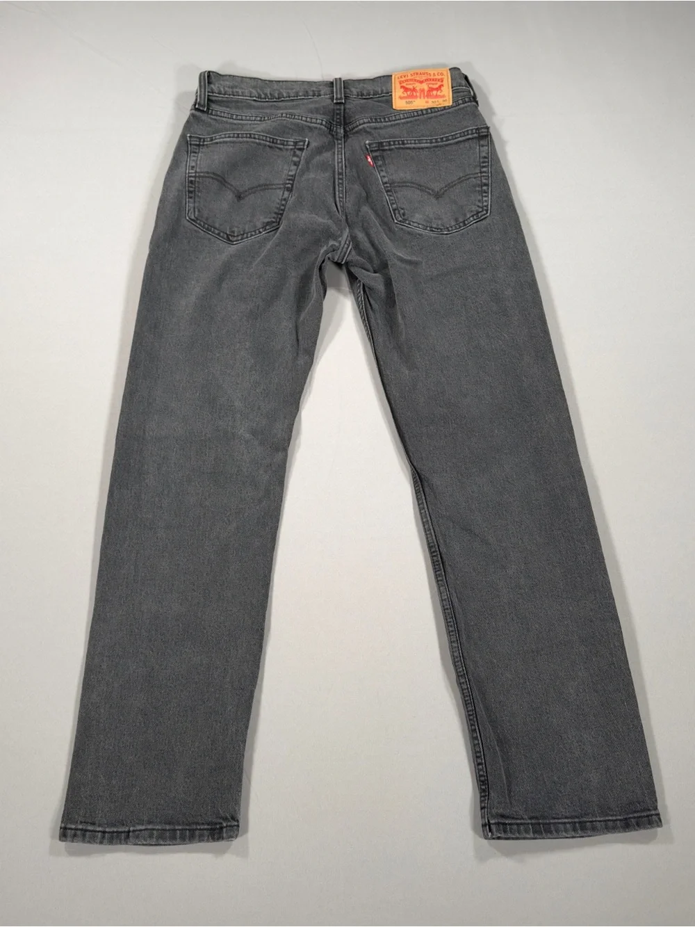 Levi's 505 Regular Fit 30x30 (Fits 30x28) Faded Black Charcoal Straight Jeans